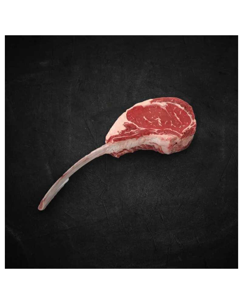 Veiseliha Tomahawk 900g+ (Australia)